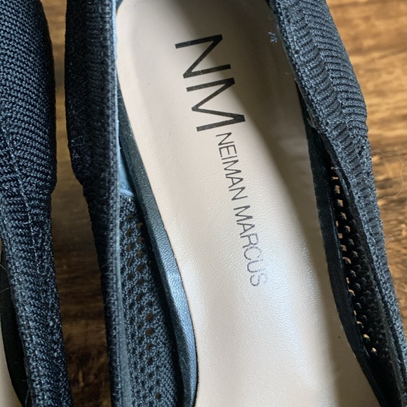 NEIMAN MATCUS BLACK KNIT STILETTO SHOE - Picture 3 of 8